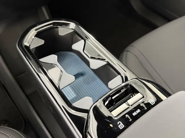 VOLVO EX 30 CC E60 Twin Performance A