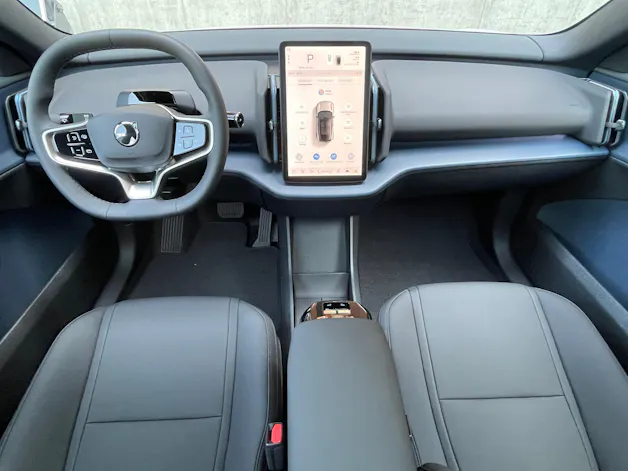 VOLVO EX 30 E60 Twin Plus Performance