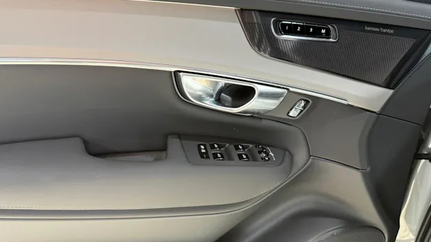 VOLVO XC90 2.0 T8 TE Black Edition e