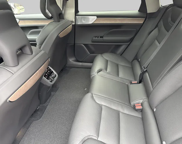 VOLVO ES90 Ultra