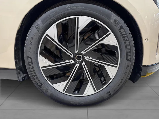 VOLVO ES90 Ultra