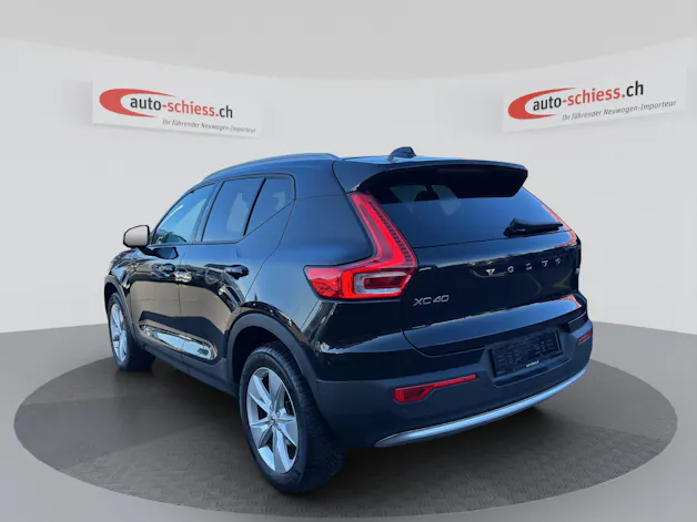 VOLVO XC40 B3 Benzin Mild Hybrid Core DCT