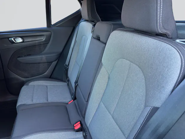 VOLVO XC40 B3 Benzin Mild Hybrid Core DCT