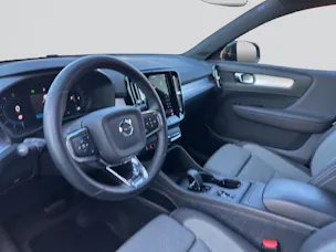 VOLVO XC40 B3 Benzin Mild Hybrid Core DCT