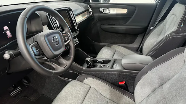 VOLVO XC40 2.0 B3 MH Core