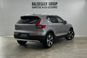 VOLVO XC40 2.0 B3 MH Core