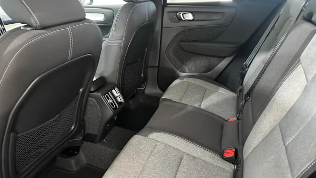 VOLVO XC40 2.0 B3 MH Core