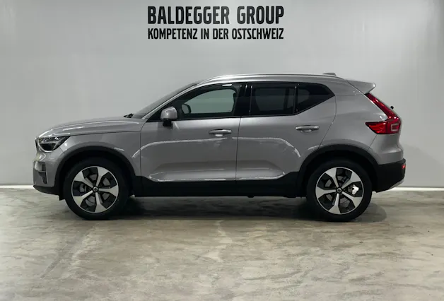 VOLVO XC40 2.0 B3 MH Core