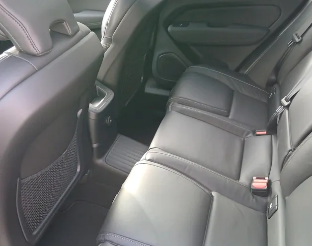 VOLVO XC60 2.0 T8 TE Ultra Dark eAWD