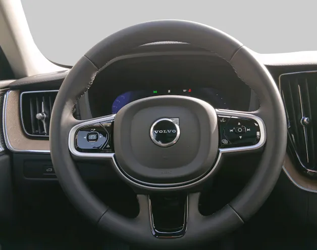 VOLVO XC60 2.0 T8 TE Ultra Dark eAWD