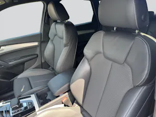 AUDI Q5 40 TDI quattro S-line S-tronic