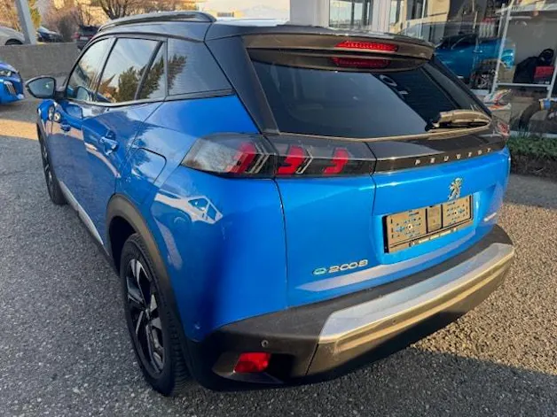 PEUGEOT 2008 e GT Line
