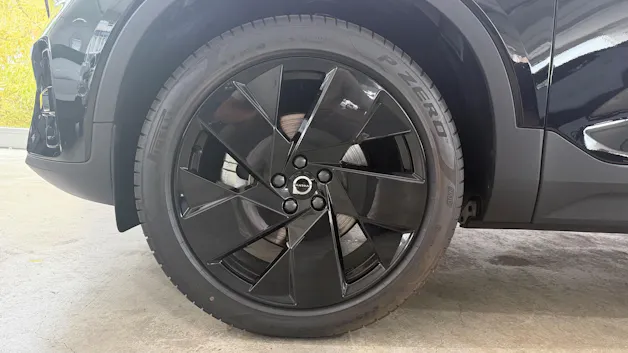 VOLVO XC40 2.0 B4 MH Black Edition