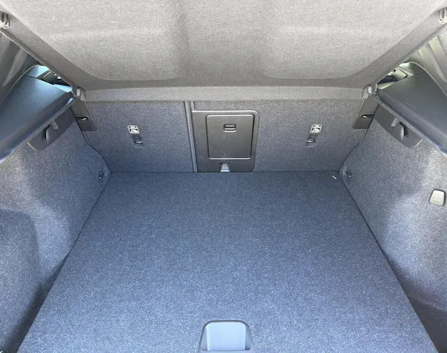 VOLVO XC40 1.5 T5 PiH Ultimate Dark