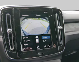 VOLVO XC40 1.5 T5 PiH Ultimate Dark