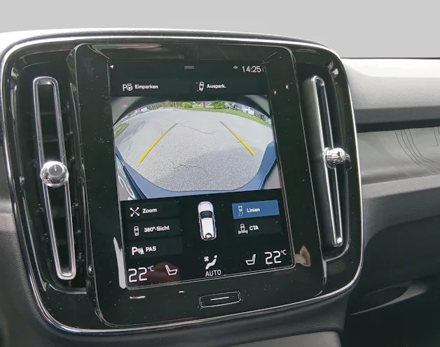 VOLVO XC40 1.5 T5 PiH Ultimate Dark