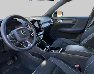 VOLVO XC40 1.5 T5 PiH Ultimate Dark