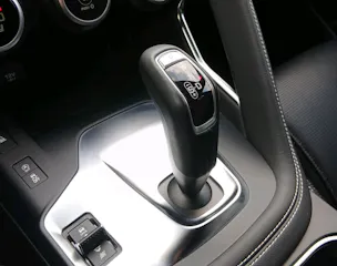 Jaguar E-Pace 2.0 T 250 R-Dynamic SE