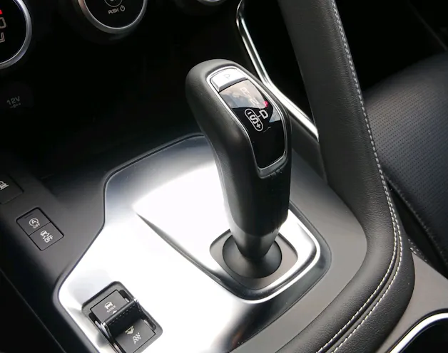 Jaguar E-Pace 2.0 T 250 R-Dynamic SE