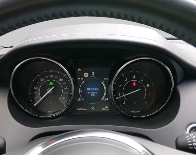 Jaguar E-Pace 2.0 T 250 R-Dynamic SE