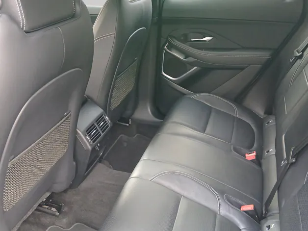 Jaguar E-Pace 2.0 T 250 R-Dynamic SE