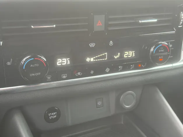 NISSAN Qashqai 1.5 VC-T e-Power N-Connecta