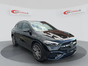 MERCEDES-BENZ GLA 220d 4Matic 8G-DCT AMG Line Night