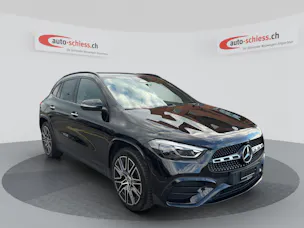 MERCEDES-BENZ GLA 220d 4Matic 8G-DCT AMG Line Night