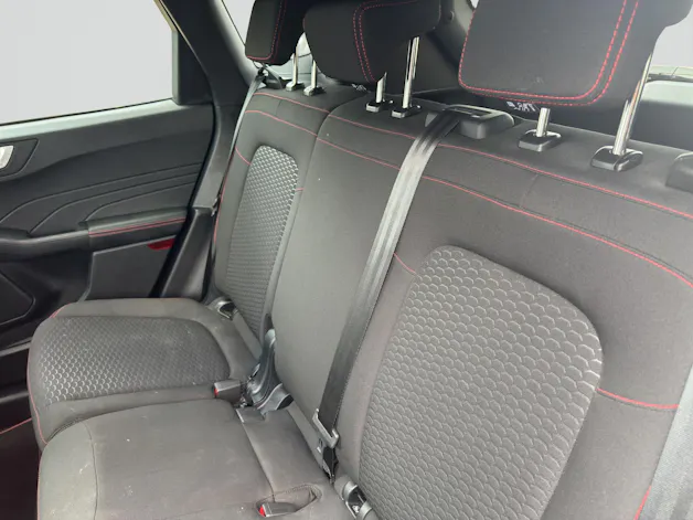 FORD Kuga 2.5 FHEV ST-Line