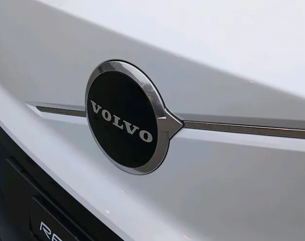 VOLVO EX 30 E60 Twin Plus Performance