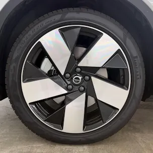 VOLVO EX40 Twin Ultra AWD