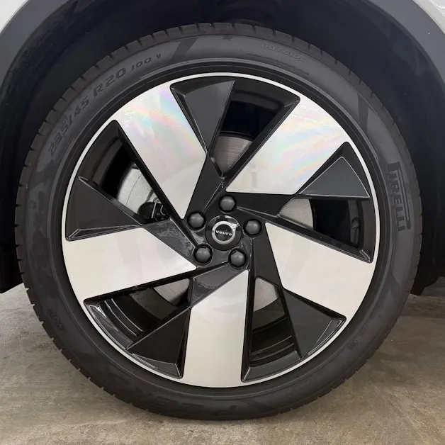 VOLVO EX40 Twin Ultra AWD