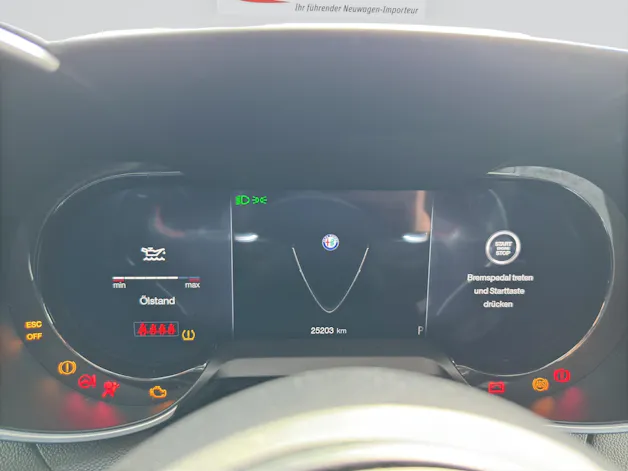 ALFA ROMEO Giulia 2.0 Competizione Q4 AT8