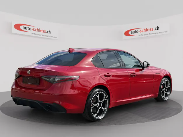 ALFA ROMEO Giulia 2.0 Competizione Q4 AT8