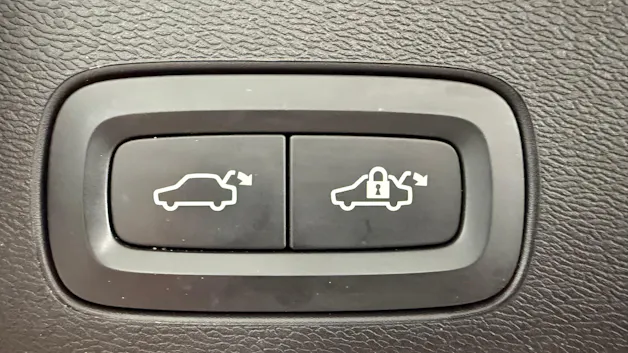 VOLVO XC60 2.0 T8 TE Inscription eAW