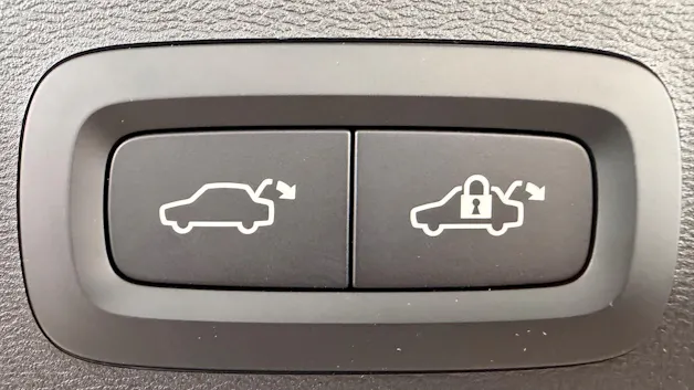 VOLVO EX40 Twin Black Edition AWD