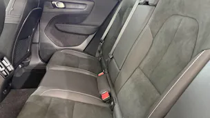 VOLVO EX40 Twin Black Edition AWD