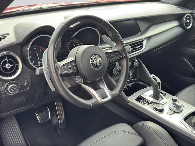 ALFA ROMEO Stelvio 2.2 JTDM Veloce Q4 Black