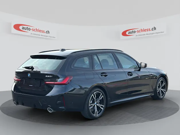 BMW 330i Touring xDrive M Sport Steptronic