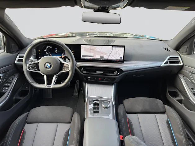 BMW 330i Touring xDrive M Sport Steptronic