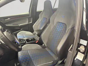 VW Golf 2.0 TSI R DSG 4Motion Black Style