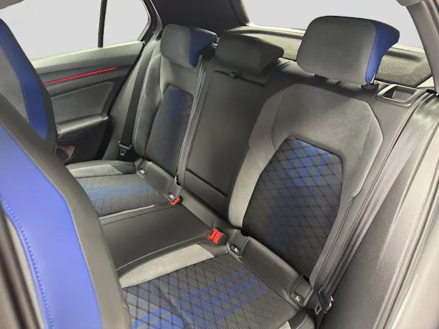 VW Golf 2.0 TSI R DSG 4Motion Black Style