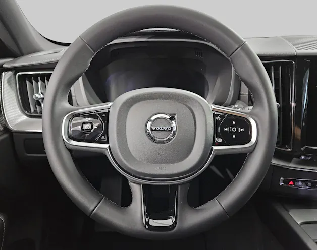 VOLVO XC60 2.0 T8 TE Black Edition e