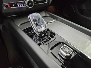 VOLVO XC60 2.0 T8 TE Black Edition e