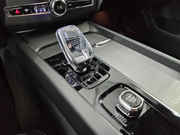 VOLVO XC60 2.0 T8 TE Black Edition e
