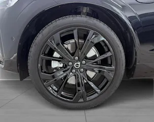 VOLVO XC60 2.0 T8 TE Black Edition e