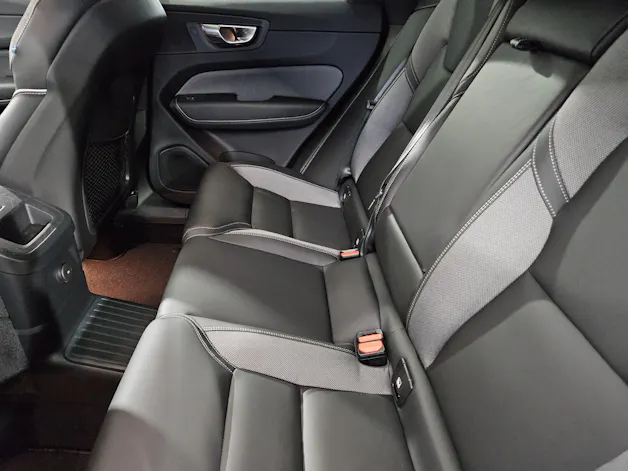VOLVO XC60 2.0 T8 TE Black Edition e