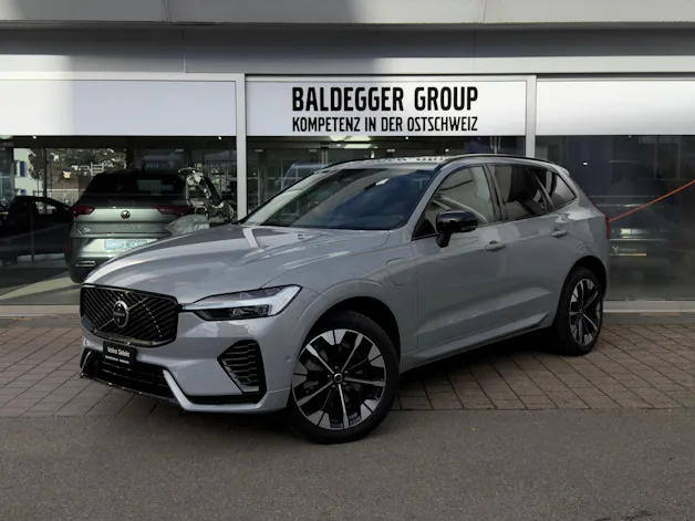 VOLVO XC60 2.0 T6 TE Ultra Dark eAWD