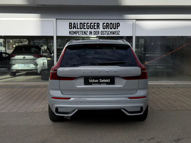 VOLVO XC60 2.0 T6 TE Ultra Dark eAWD