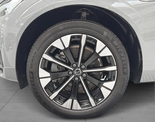 VOLVO XC60 2.0 T6 TE Ultra Dark eAWD